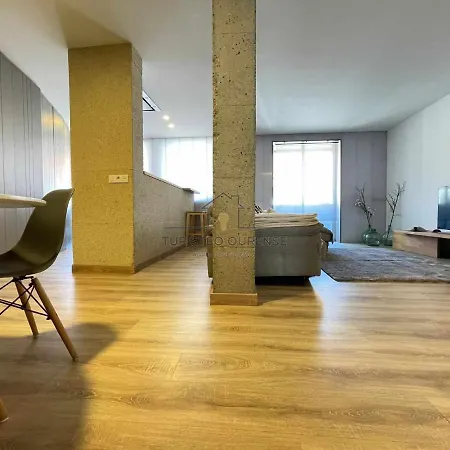 Apartment Mayfa Ourense